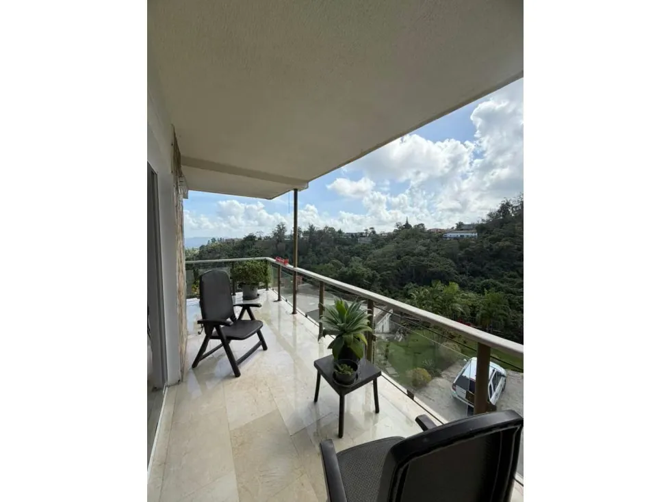 SE VENDE APTO EN LA LAGUNITA - 7