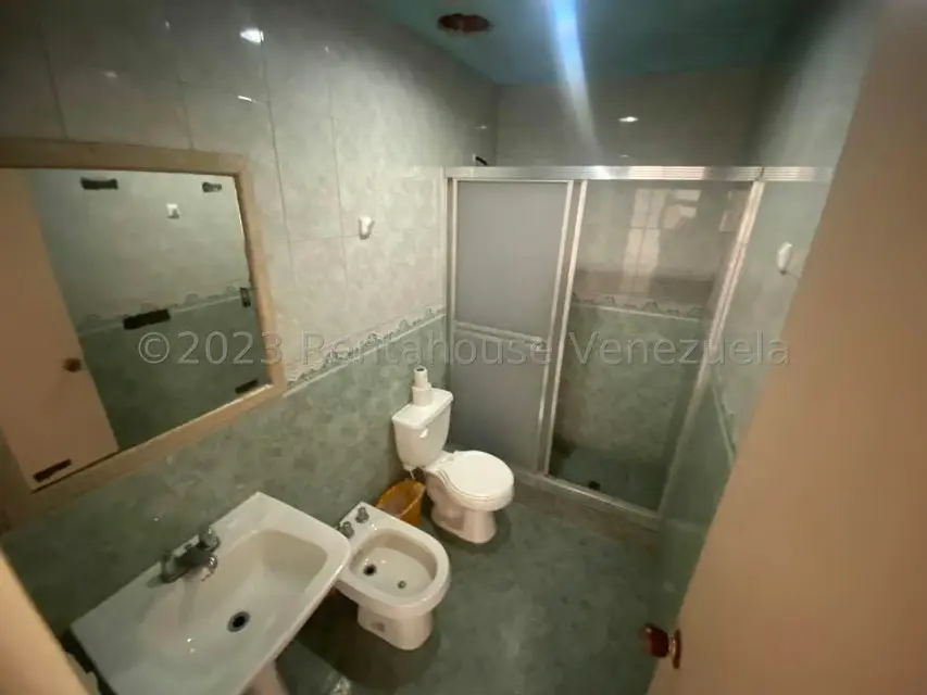 Comercial (Posada) en Venta en El Junquito, Distrito Metropolitano - 37