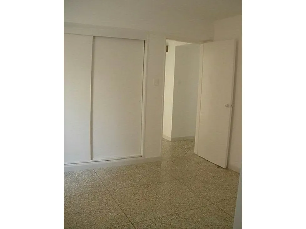 Vendo apartamento o alquilo 100m2 El Paraiso 2052 - 11