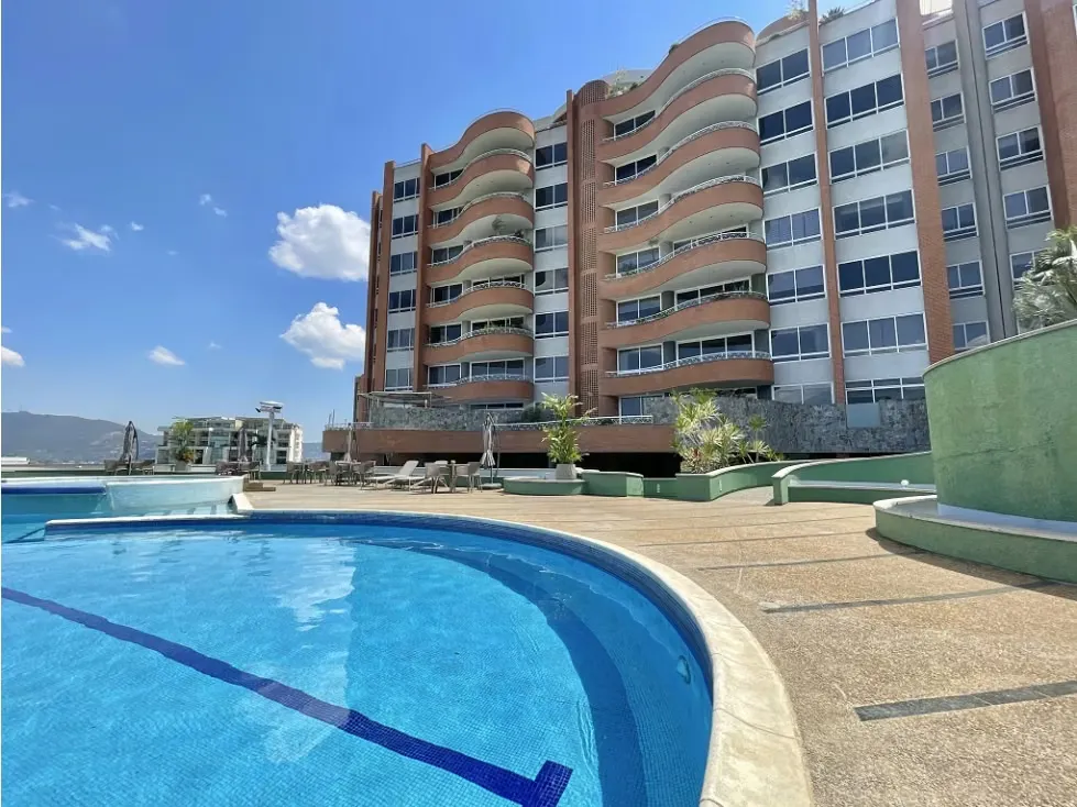 Se vende apto 322m2 4h+2s/3.5b+2s/5p Mirador de los Campitos