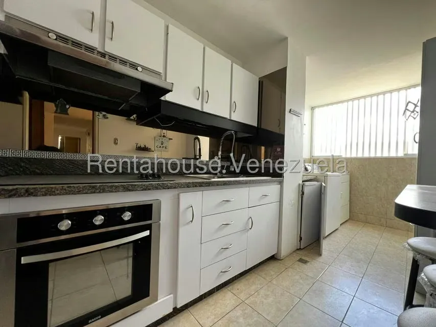 Apartamento (1 Nivel) en Alquiler en Baruta, Distrito Metropolitano - 8