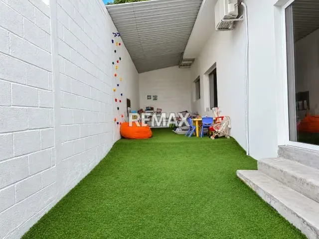 Quinta Premium en Alquiler en Las Palmas | 5 Habitaciones y 4 Estacionamientos - 18