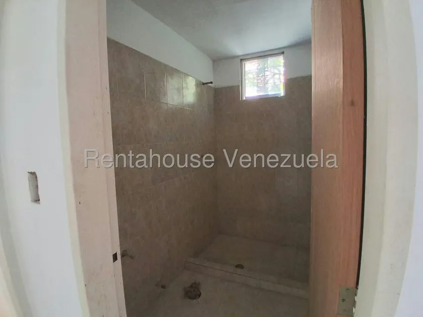 Apartamento (Planta Baja) en Venta en Colinas de La Tahona, Distrito Metropolitano - 13
