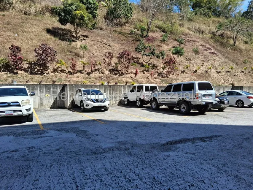 Apartamento (Planta Baja) en Venta en Colinas de La Tahona, Distrito Metropolitano - 18
