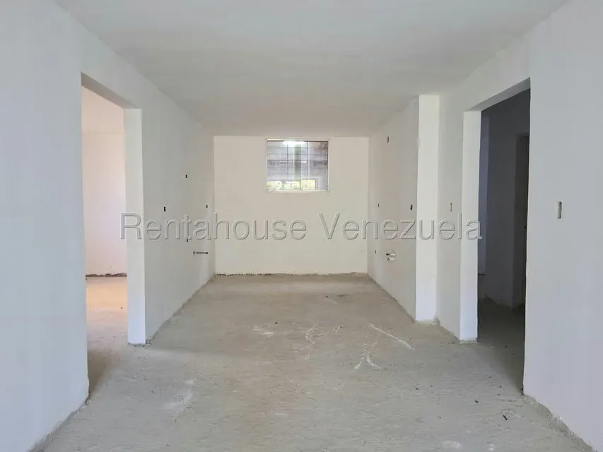 Apartamento (Planta Baja) en Venta en Colinas de La Tahona, Distrito Metropolitano - 6