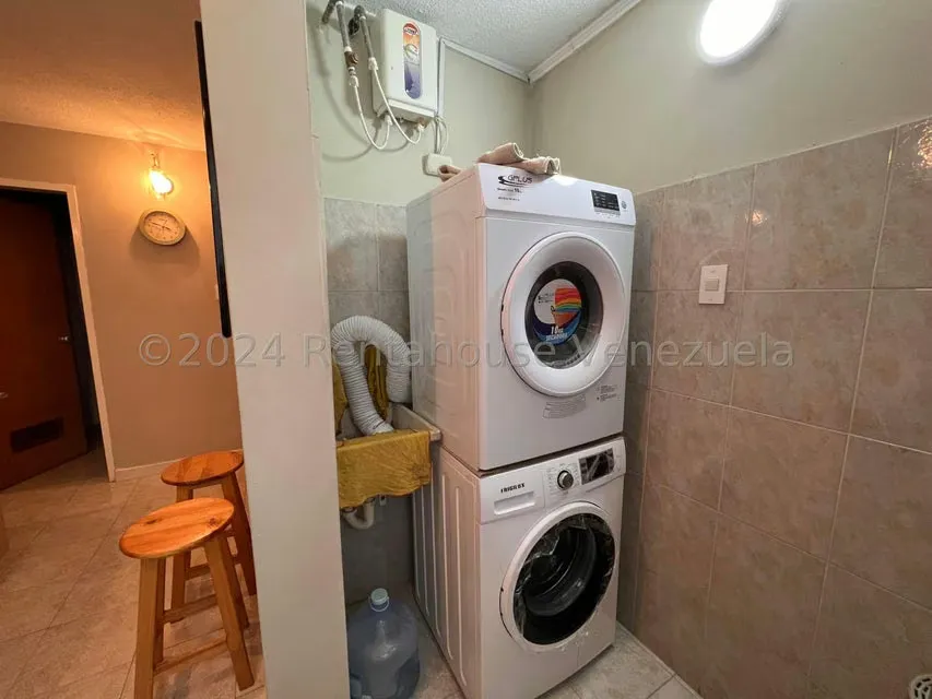 Apartamento (1 Nivel) en Venta en Conjunto residencial Narayola, Aragua - 17