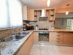 View 25