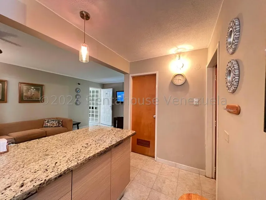 Apartamento (1 Nivel) en Venta en Conjunto residencial Narayola, Aragua - 29