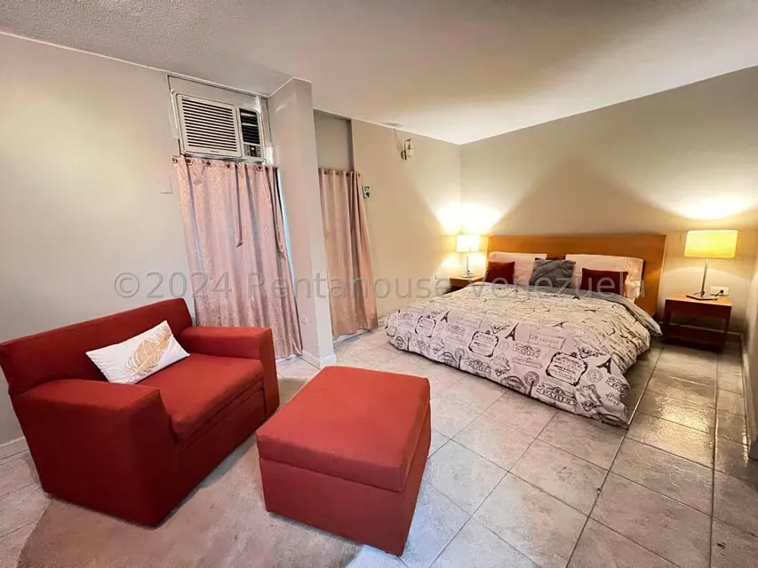 Apartamento (1 Nivel) en Venta en Conjunto residencial Narayola, Aragua - 8