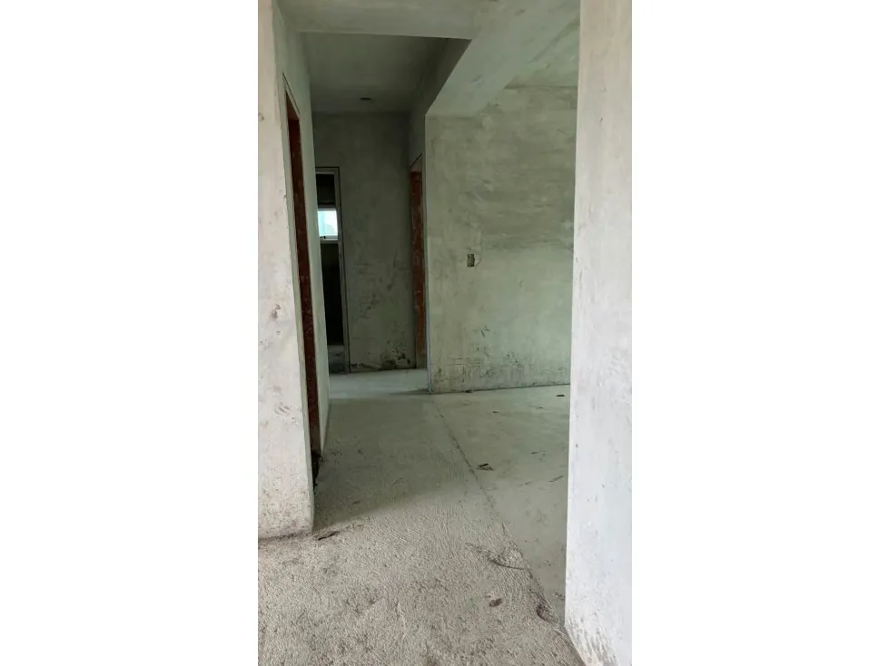 Vendo apartamento en la lagunita consta de 147mts - 6
