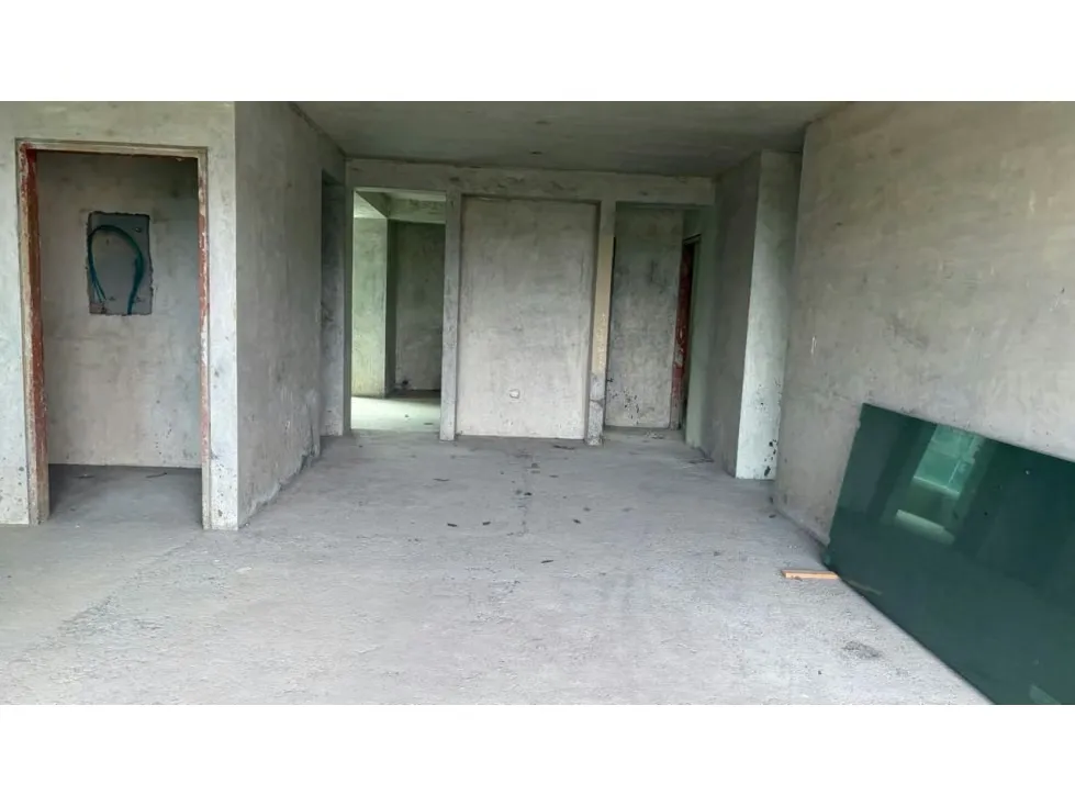 Vendo apartamento en la lagunita consta de 147mts - 8
