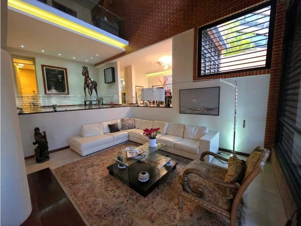 Vendo TH en calle cerrada 700m2 Colinas de Tamanaco - 4