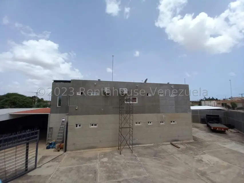 Comercial (Edificio) en Venta en Centro, Falcon - 34