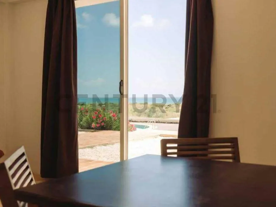 Venta de Hotel en Playa El Yaque, Isla de Margarita | 21 habitaciones - 8