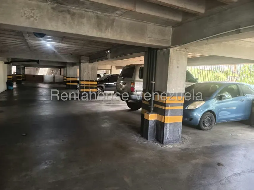 Apartamento (1 Nivel) en Alquiler en Don Blas, Miranda - 21