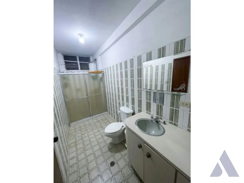 Vendo casa 157m2 Calle Anzoategui, Guatire 8012 - 13