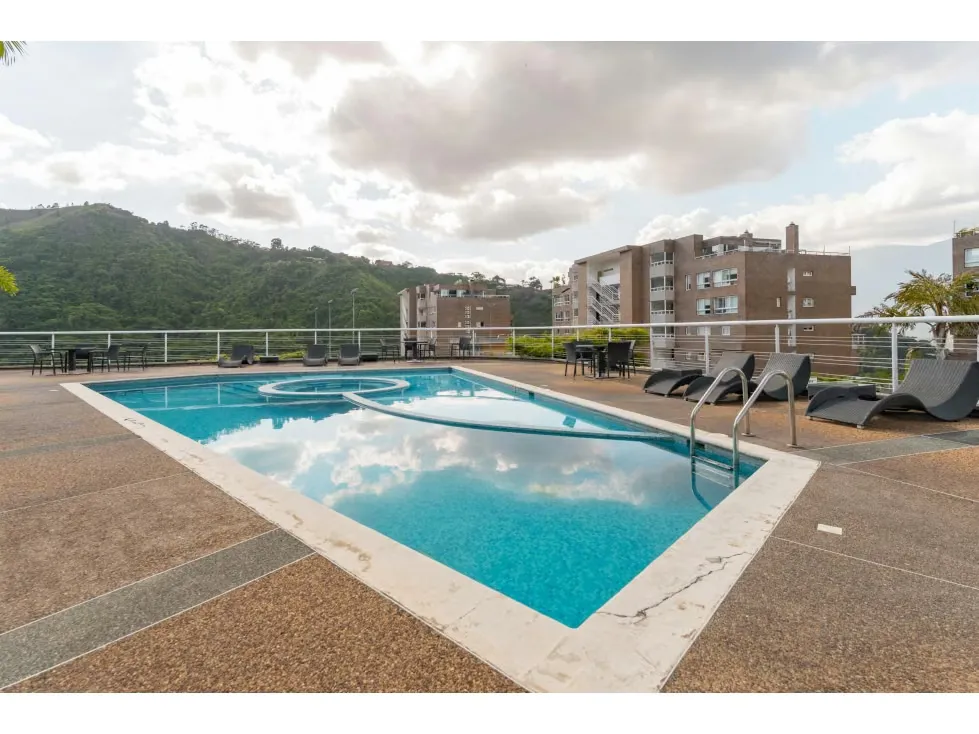 Se vende Apto 277m² 3h/3.5b/3p Los Naranjos