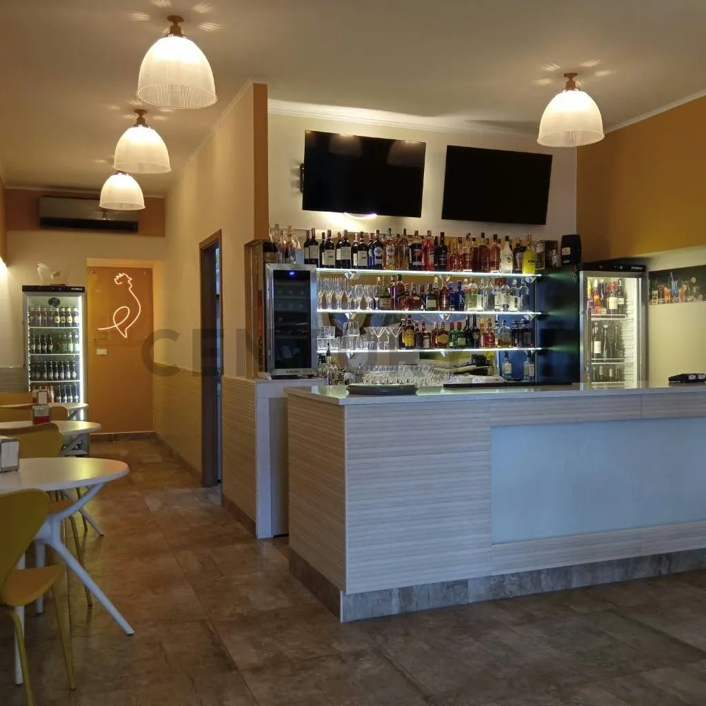 FONDO DE COMERCIO EN VENTA - 2