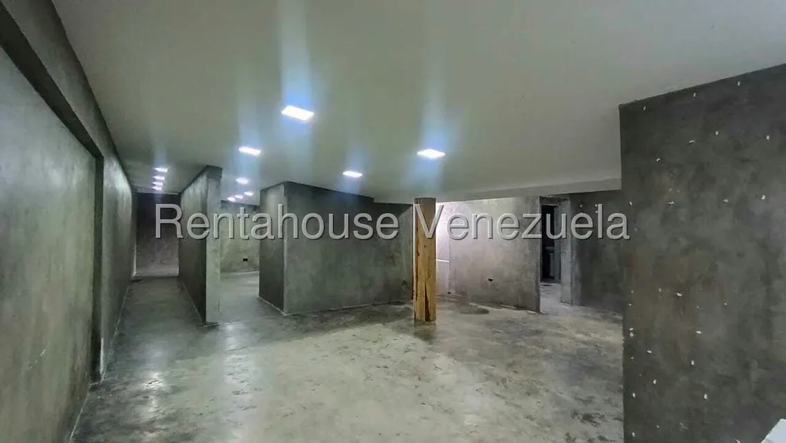 Local Comercial en Alquiler en Nueva Segovia, Lara - 19