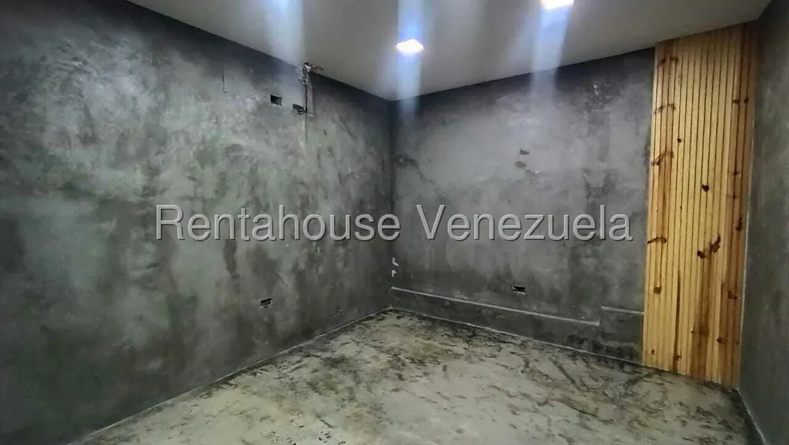 Local Comercial en Alquiler en Nueva Segovia, Lara - 31