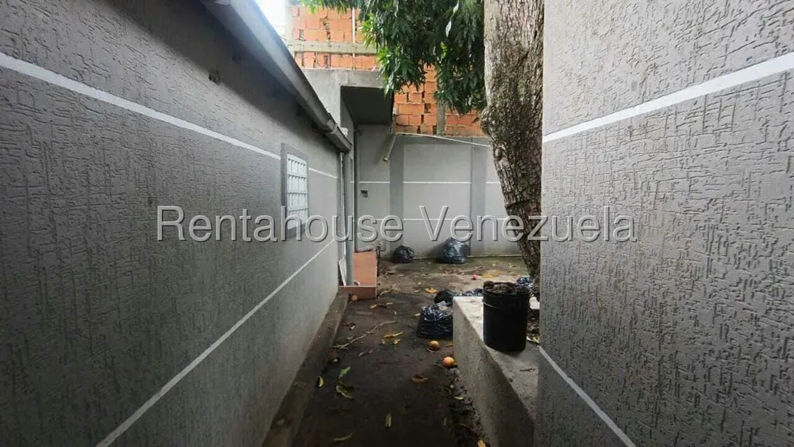 Local Comercial en Alquiler en Nueva Segovia, Lara - 32