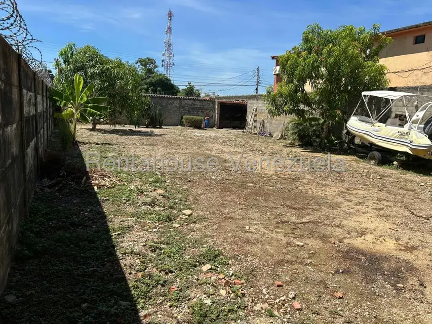 Comercial (Posada) en Venta en Higuerote, Miranda - 4