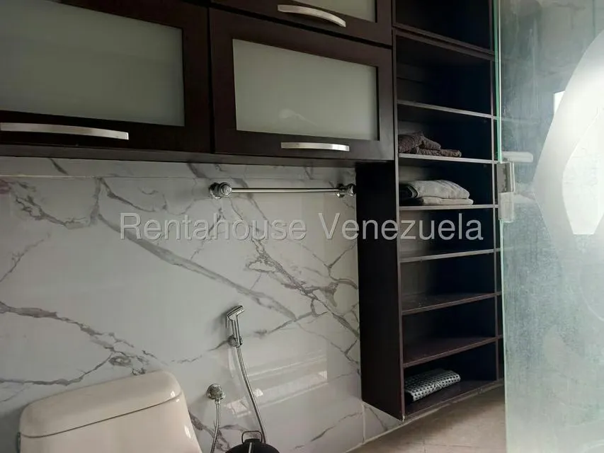 Apartamento (1 Nivel) en Alquiler en Playa Moreno, Nueva Esparta - 25
