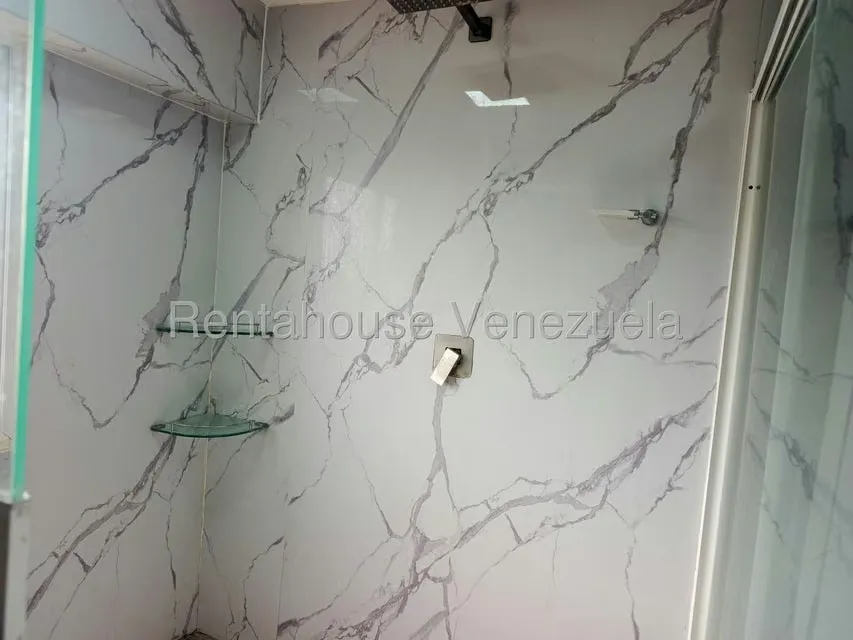 Apartamento (1 Nivel) en Alquiler en Playa Moreno, Nueva Esparta - 28