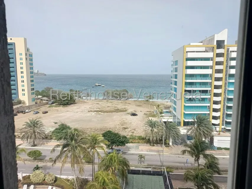 Apartamento (1 Nivel) en Alquiler en Playa Moreno, Nueva Esparta - 4