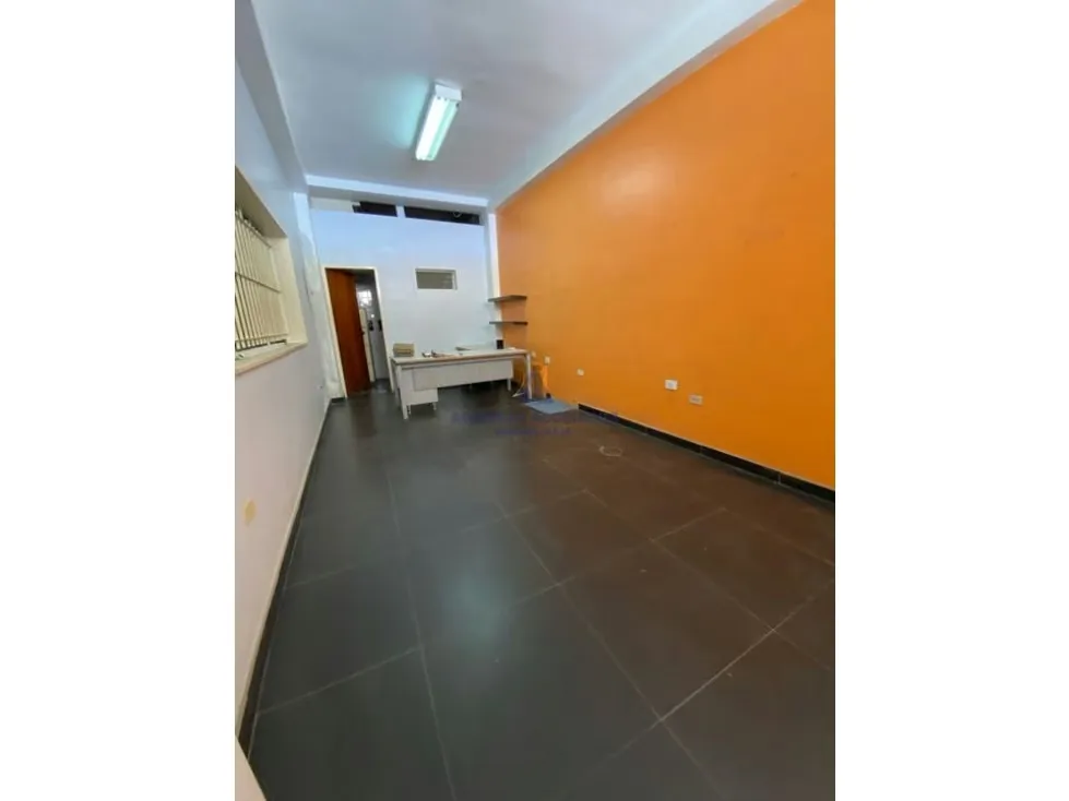 Alquilo/Vendo edificio 1.054m2 Catia 8383 - 3
