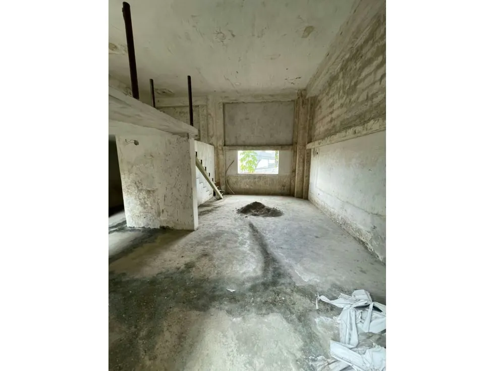 Casa para remodelar en La Castellana 758 m2 - 11