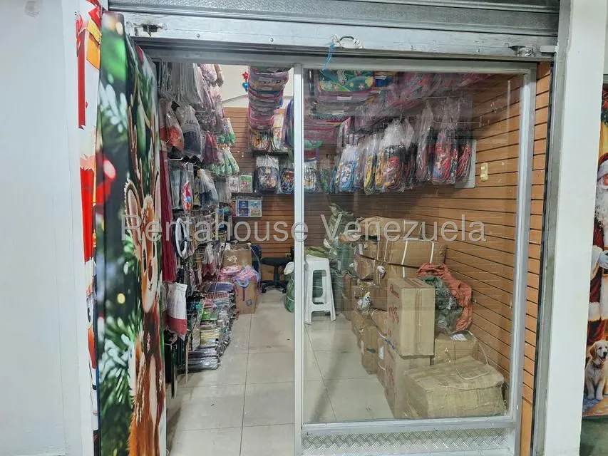 Local Comercial en Venta en Parroquia La Candelaria, Distrito Metropolitano - 2