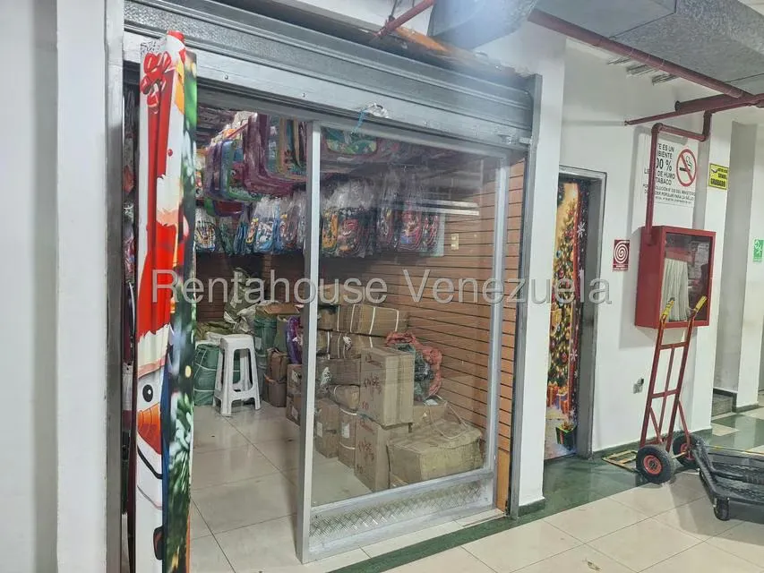 Local Comercial en Venta en Parroquia La Candelaria, Distrito Metropolitano - 4