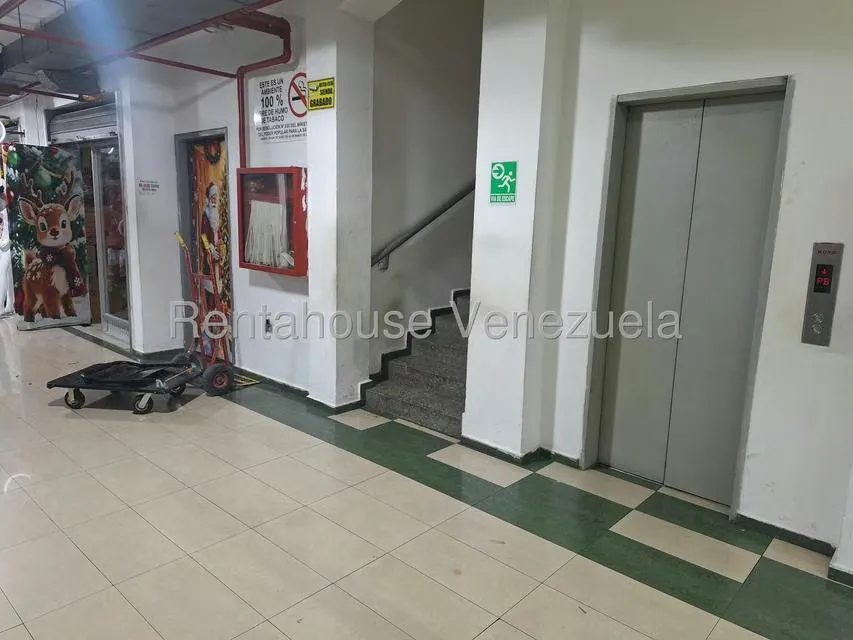 Local Comercial en Venta en Parroquia La Candelaria, Distrito Metropolitano - 6