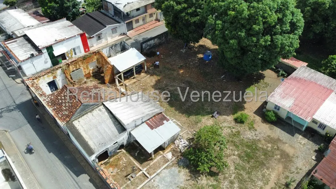 Terreno (Comercial) en Venta en Centro, Portuguesa - 11
