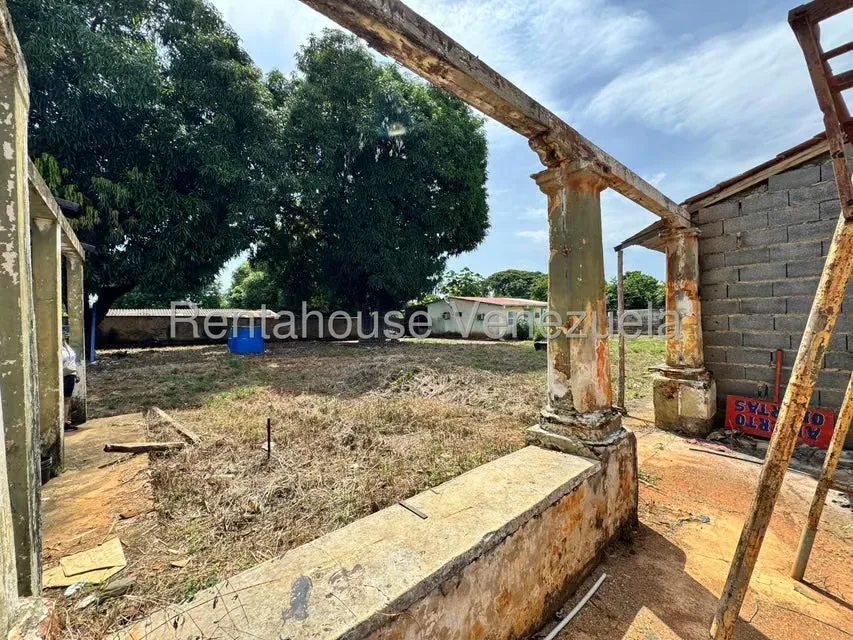 Terreno (Comercial) en Venta en Centro, Portuguesa - 6
