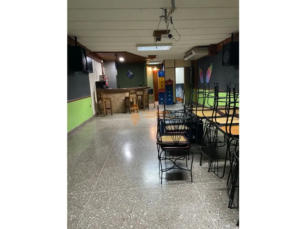 VENTA O ALQUILER DE LOCAL EN AV MICHELENA VALENCIA - 11