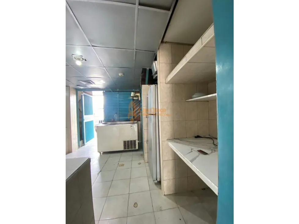 VENTA O ALQUILER DE LOCAL EN AV MICHELENA VALENCIA - 15