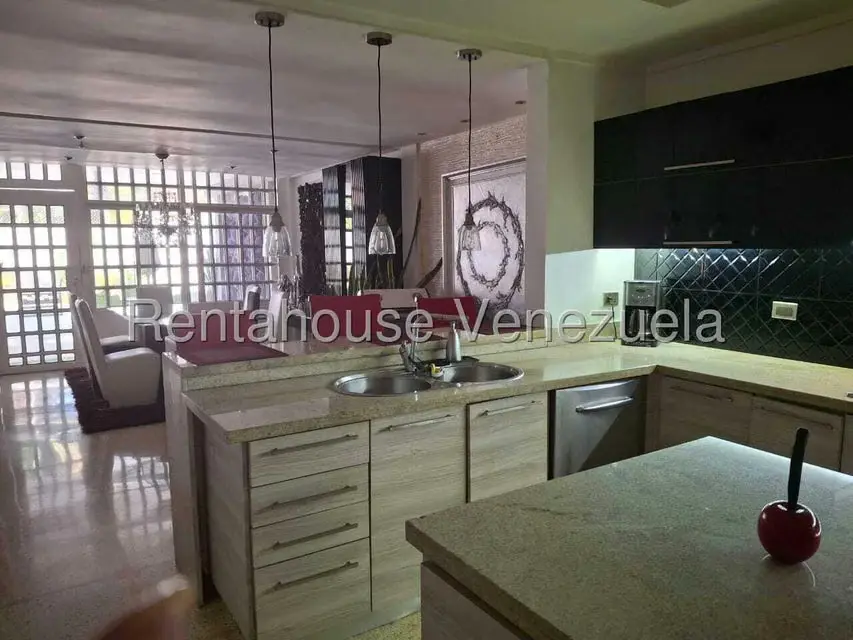 Townhouse (1 Nivel) en Venta en Lago Mar Beach, Zulia - 45