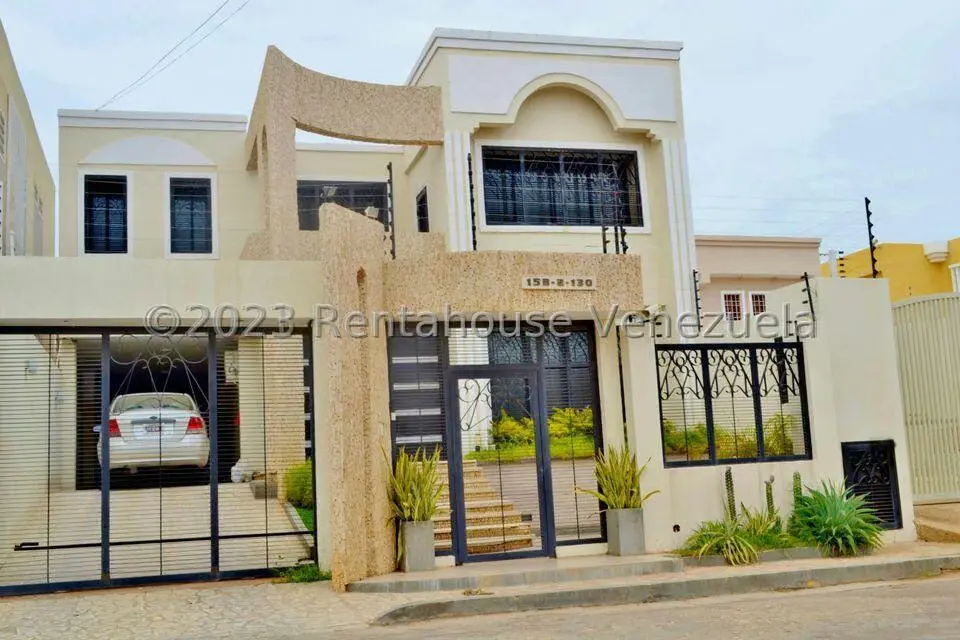 Townhouse (1 Nivel) en Venta en Lago Mar Beach, Zulia - 6