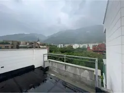 View 12