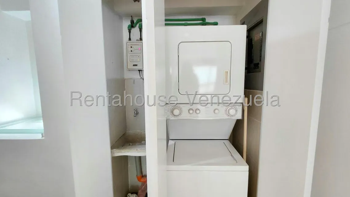 Apartamento (1 Nivel) en Alquiler en Los Naranjos de Las Mercedes, Distrito Metropolitano - 16