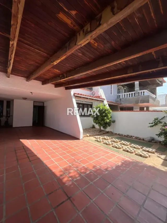 Hermosa casa en Lago Mar Beach Maracaibo - 5