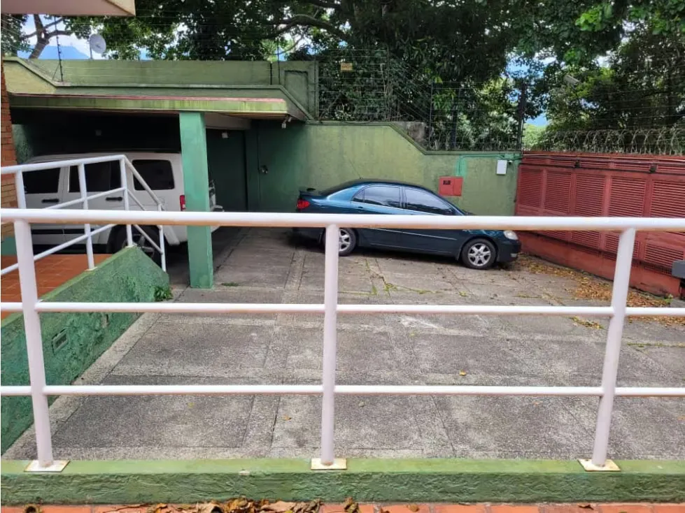 Vendo casa 500m2 Clnas de Bello Monte 6561 - 11