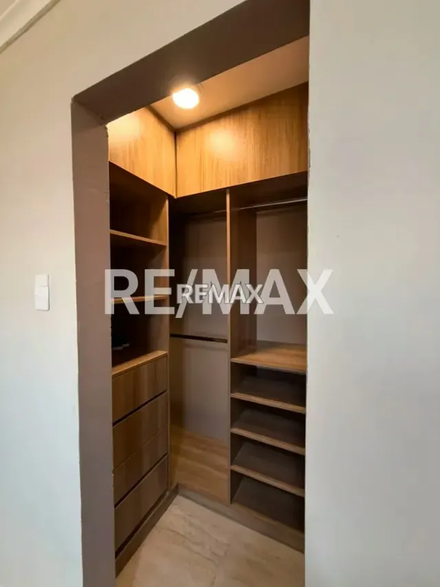 Townhouse en venta villa Paraiso I - 15