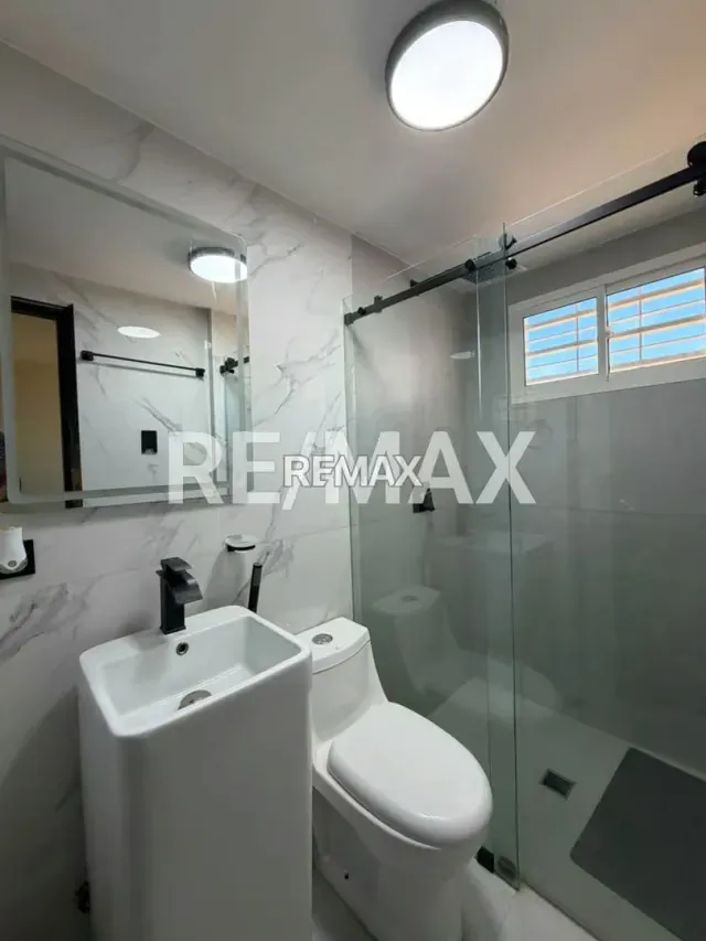Townhouse en venta villa Paraiso I - 16