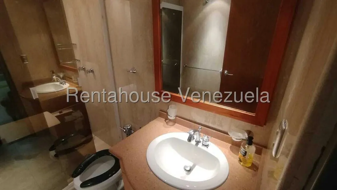 Oficina en Venta en Las Mercedes, Distrito Metropolitano - 7