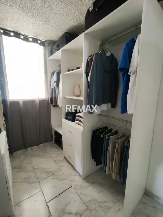 Apartamento en Venta Res. Mediterráneo Cúa - 11