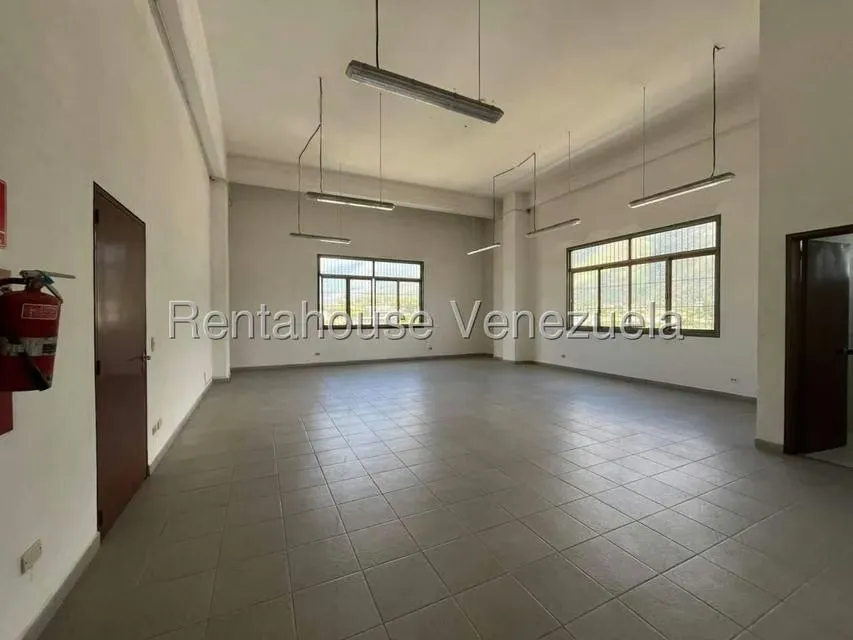 Edificio en Alquiler en Mariche, Distrito Metropolitano - 12