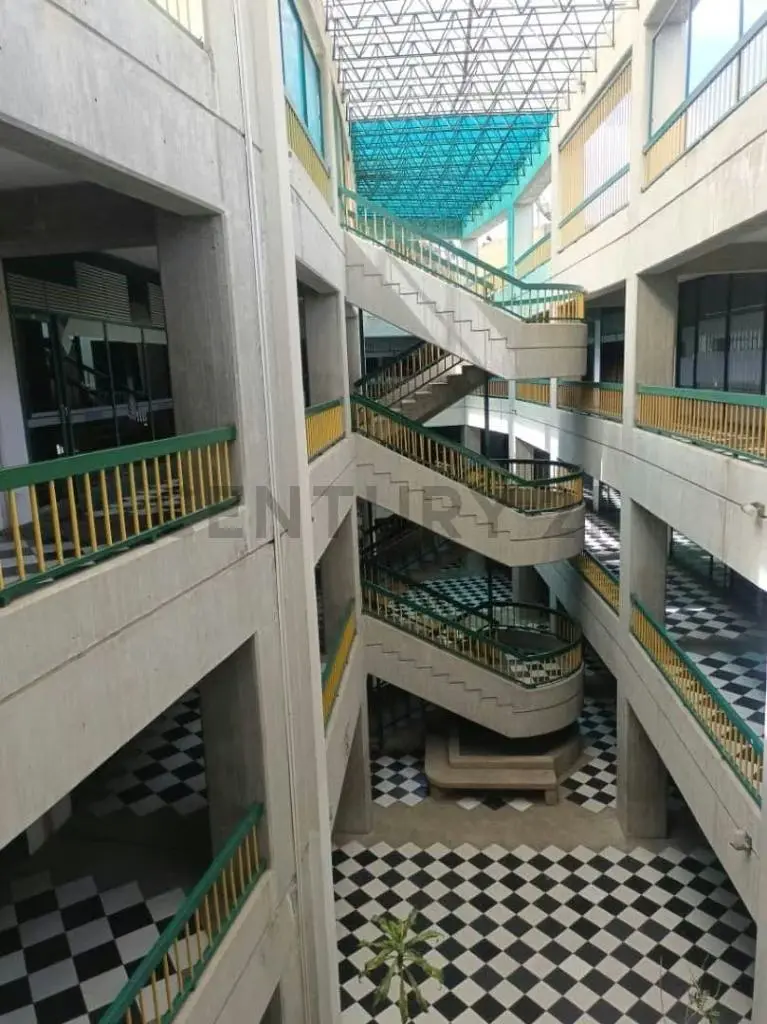 Venta de Local en Multicentro Empresarial Coliseo